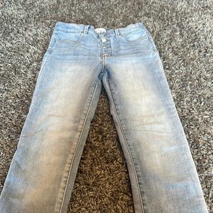 Skinny blue jeans
